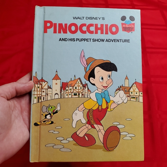 Lot of 3 Vintage Disney Children's books- Bambi, Cinderella and Pinocchio - Picture 12 of 16